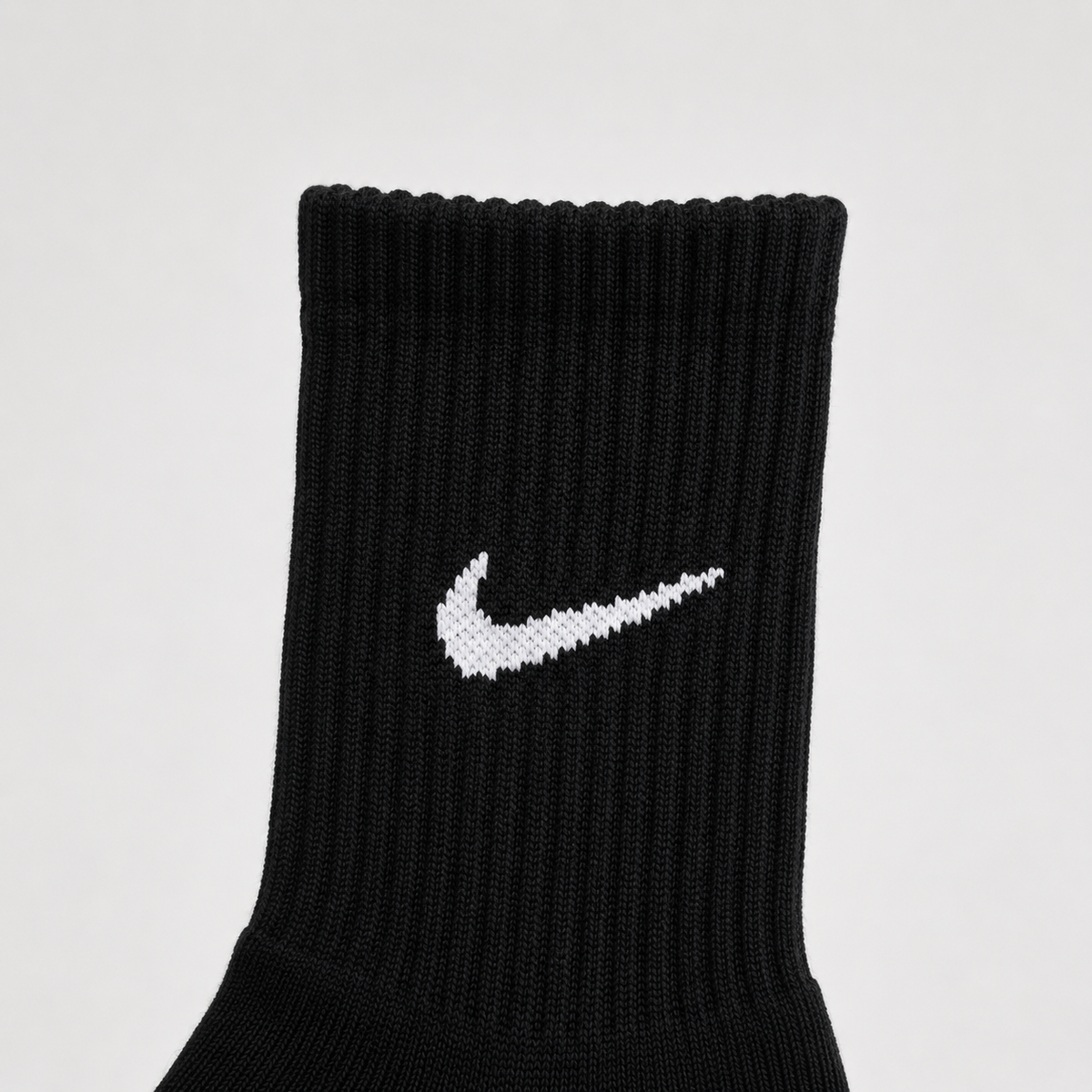MEDIAS NIKE NEGRAS
