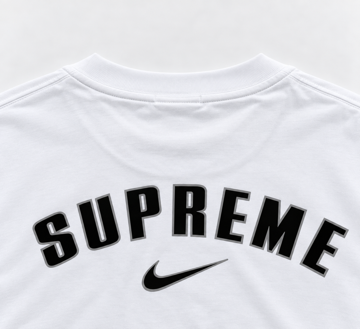 CAMISETA SUPREME WHITE