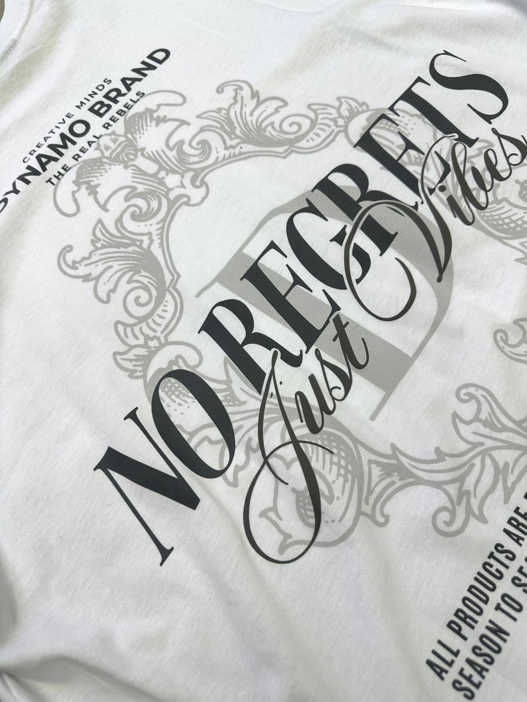 CAMISETA OVERSIZE BLANCO GLASS