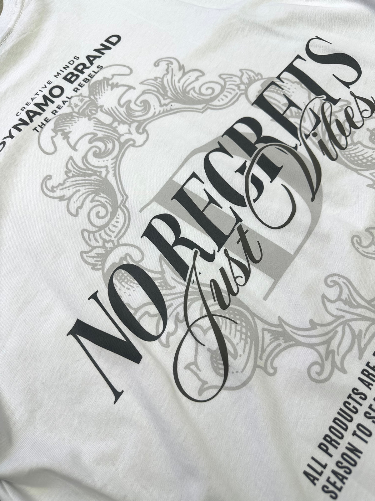 CAMISETA OVERSIZE BLANCO GLASS