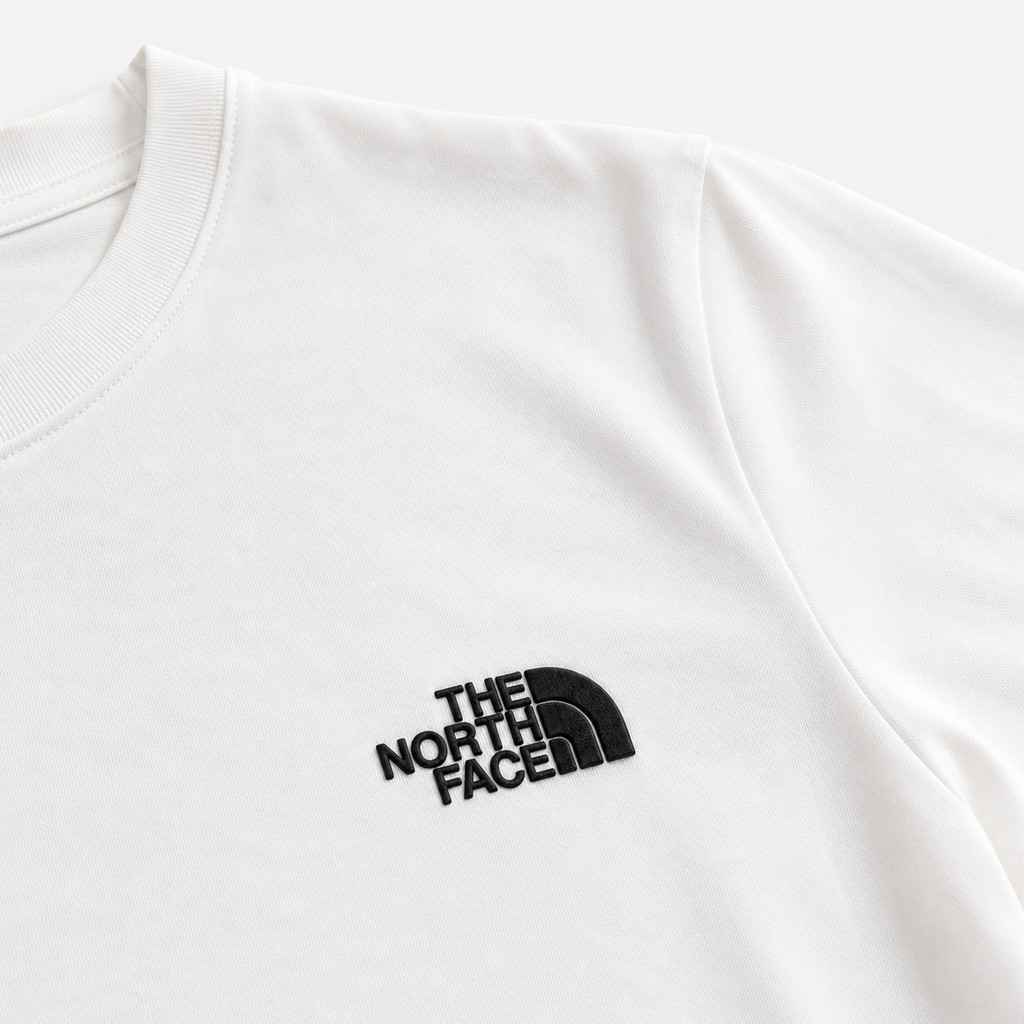 CAMISETA REGULAR TNF